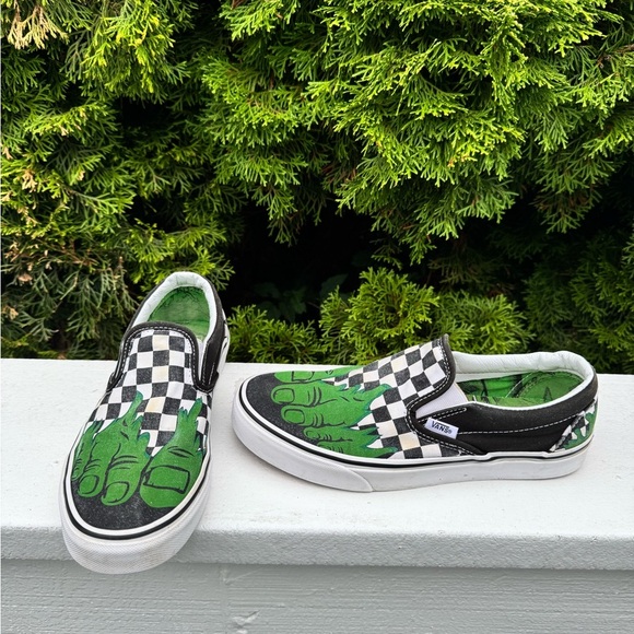 Limited Edition Hulk checkered Marvel vans size 7.5m 9w - Picture 2 of 7